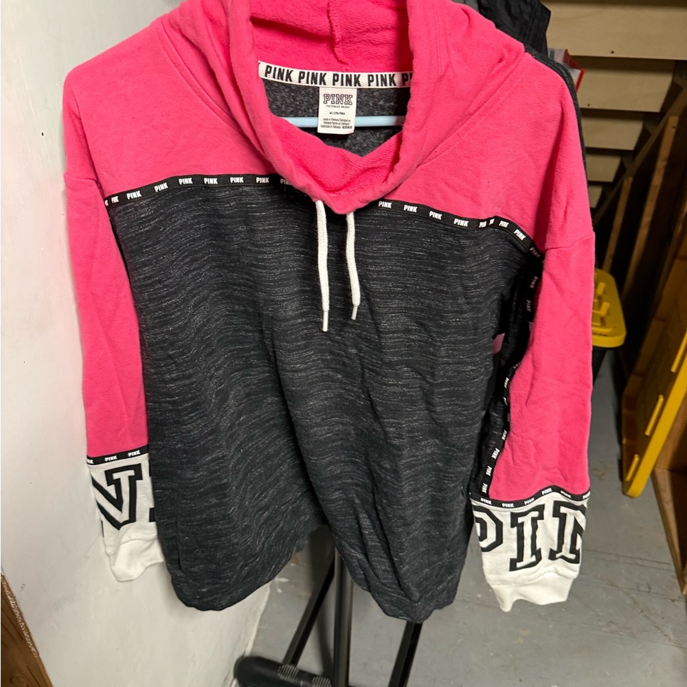 PINK Victoria's Secret Pink and Black Muscle Tee